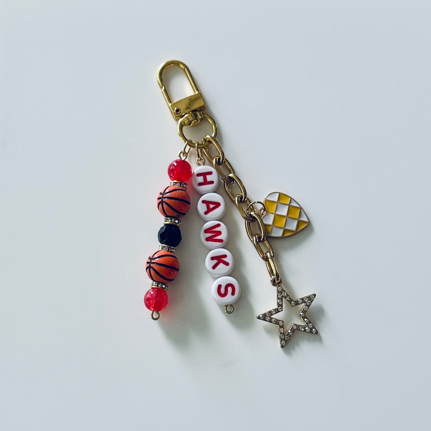 Hawks Basketball Keychain – Red & Black Beaded Keychain with Star and Heart Charms