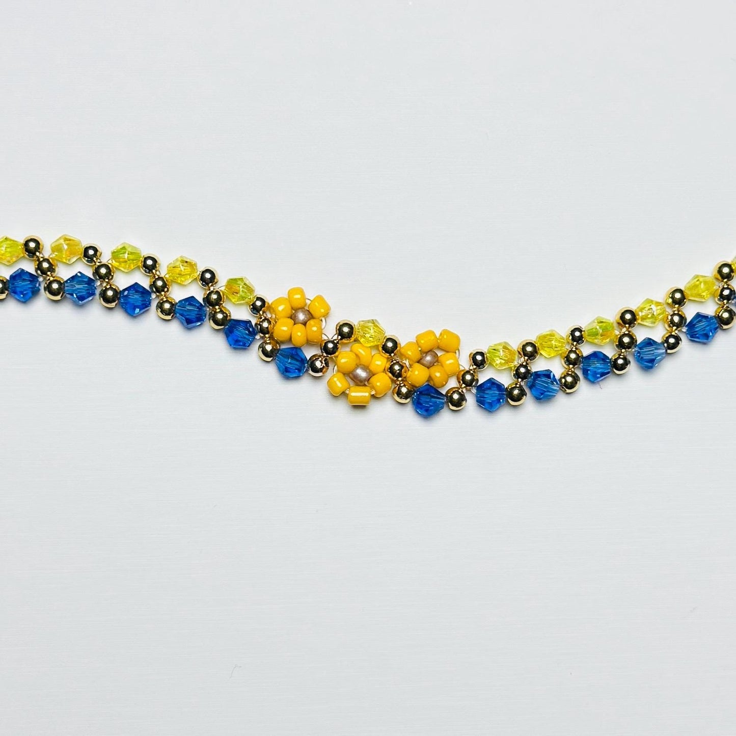 Sunflower Ukraine Support Bracelet – Blue and Yellow Stretch Beaded Bracelet, Handmade Humanitarian Jewelry Gift