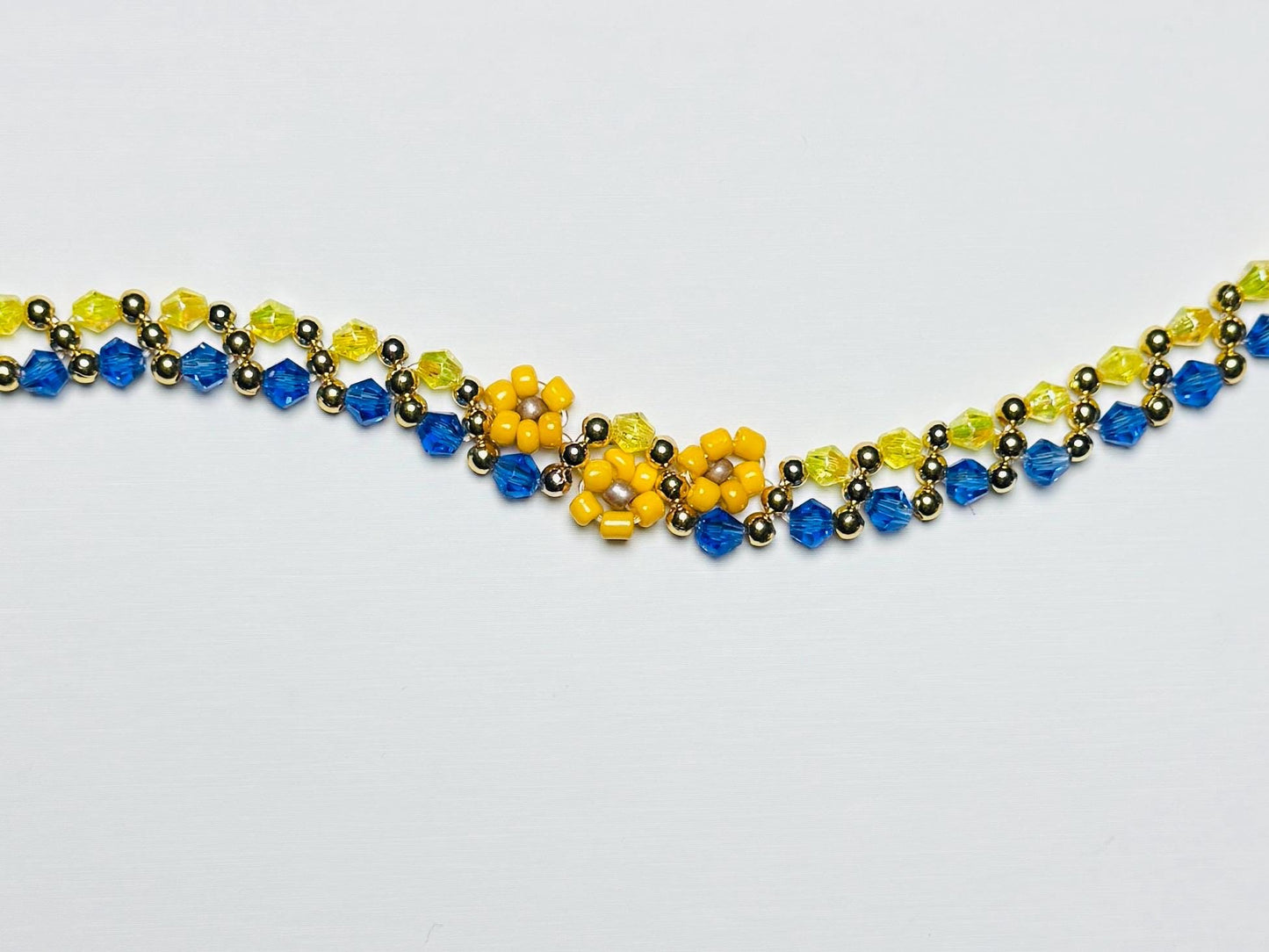 Sunflower Ukraine Support Bracelet – Blue and Yellow Stretch Beaded Bracelet, Handmade Humanitarian Jewelry Gift