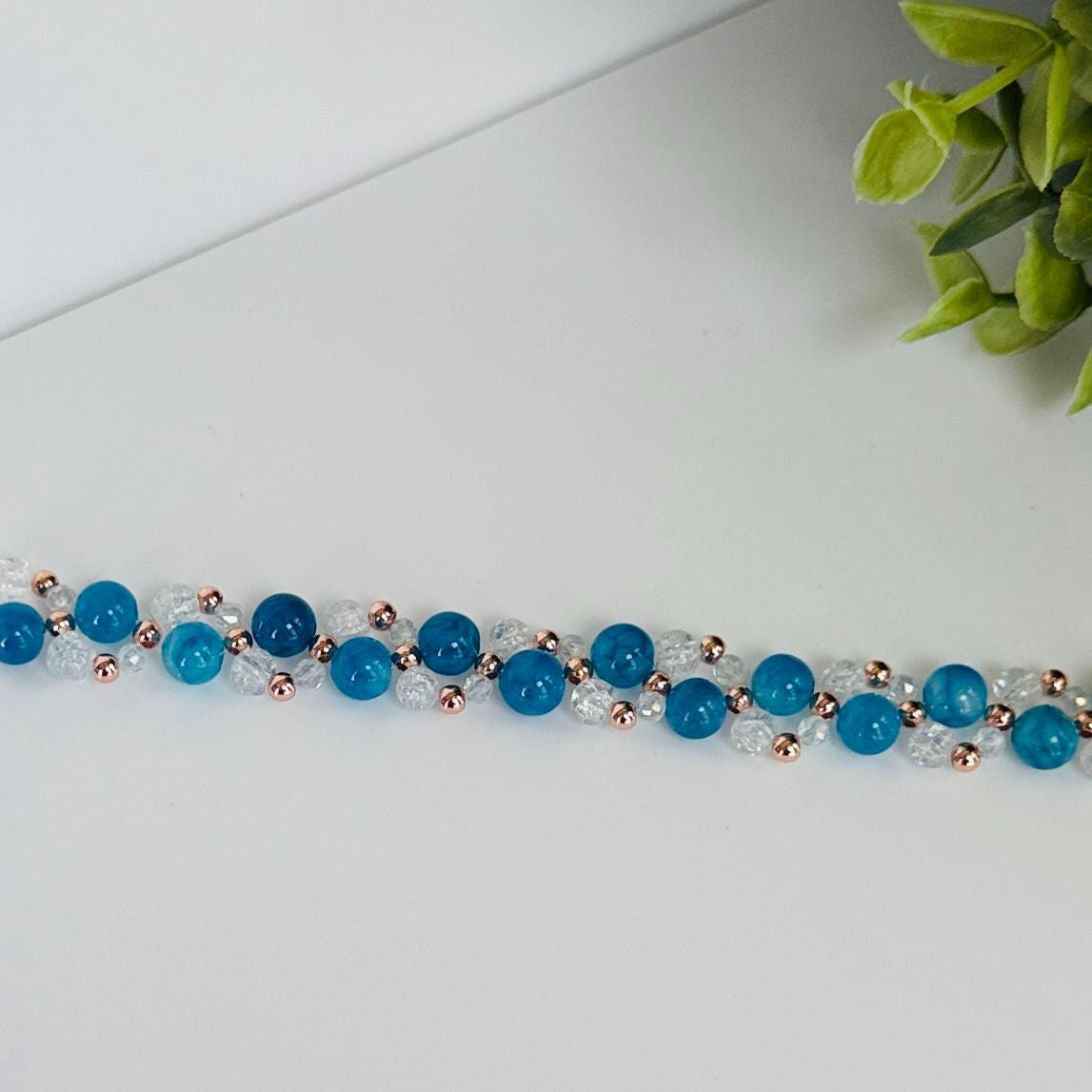 CLEAR CALLING Intuition Bracelet with Blue Apatite & Crackle Quartz