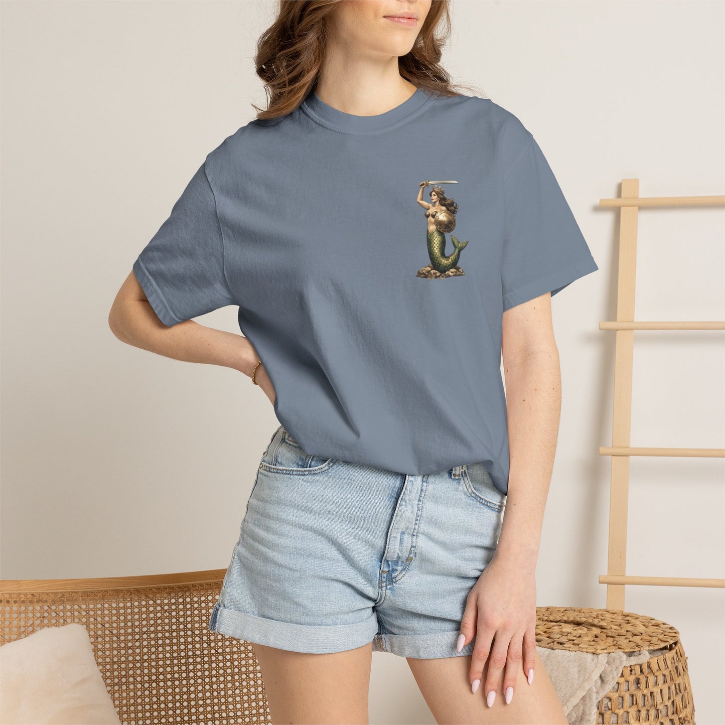 Warsaw Mermaid Shirt: Witamy w Warszawie Mermaid Vintage Postcard T-shirt, Polish Language Shirt, Poland Shirt