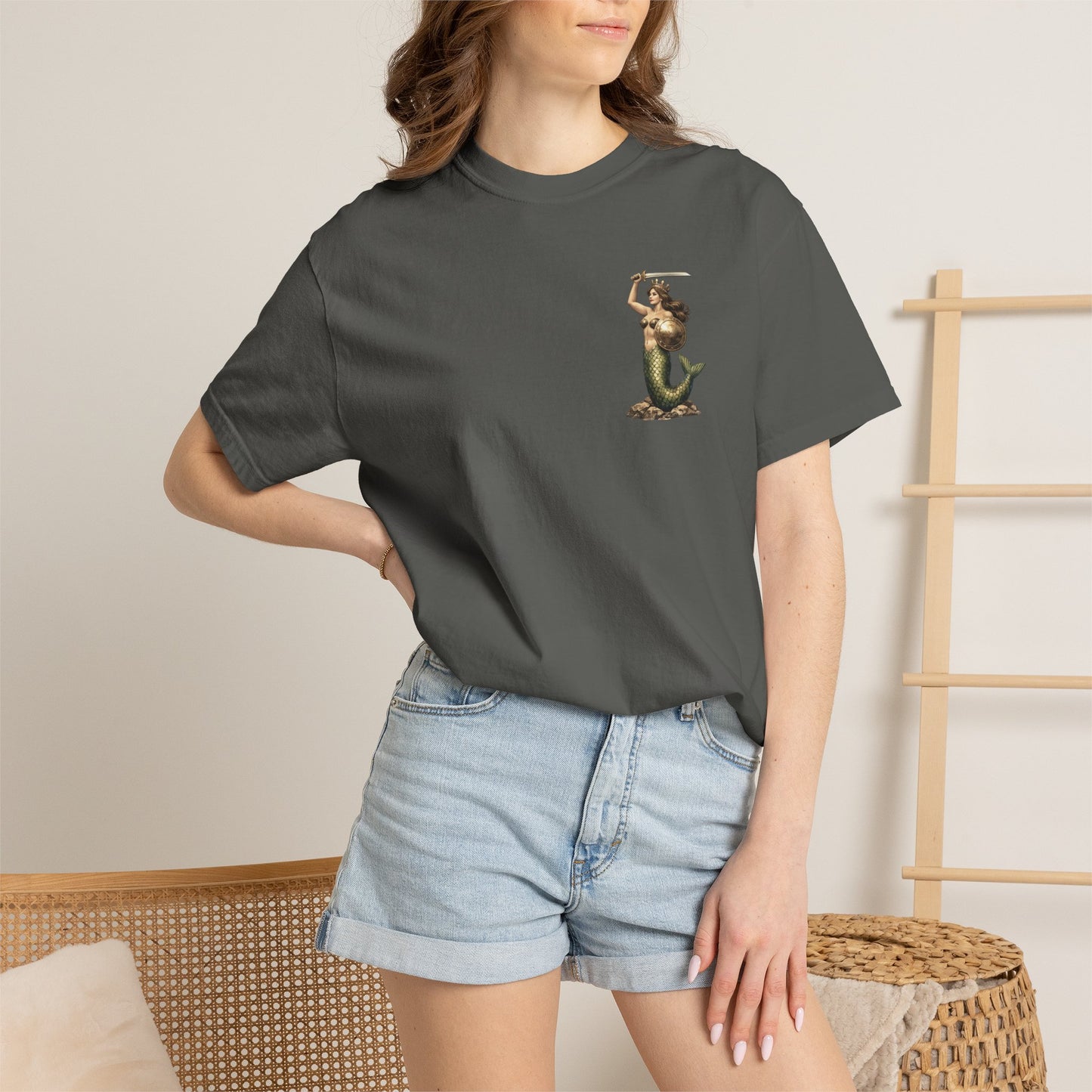 Warsaw Mermaid Shirt: Witamy w Warszawie Mermaid Vintage Postcard T-shirt, Polish Language Shirt, Poland Shirt