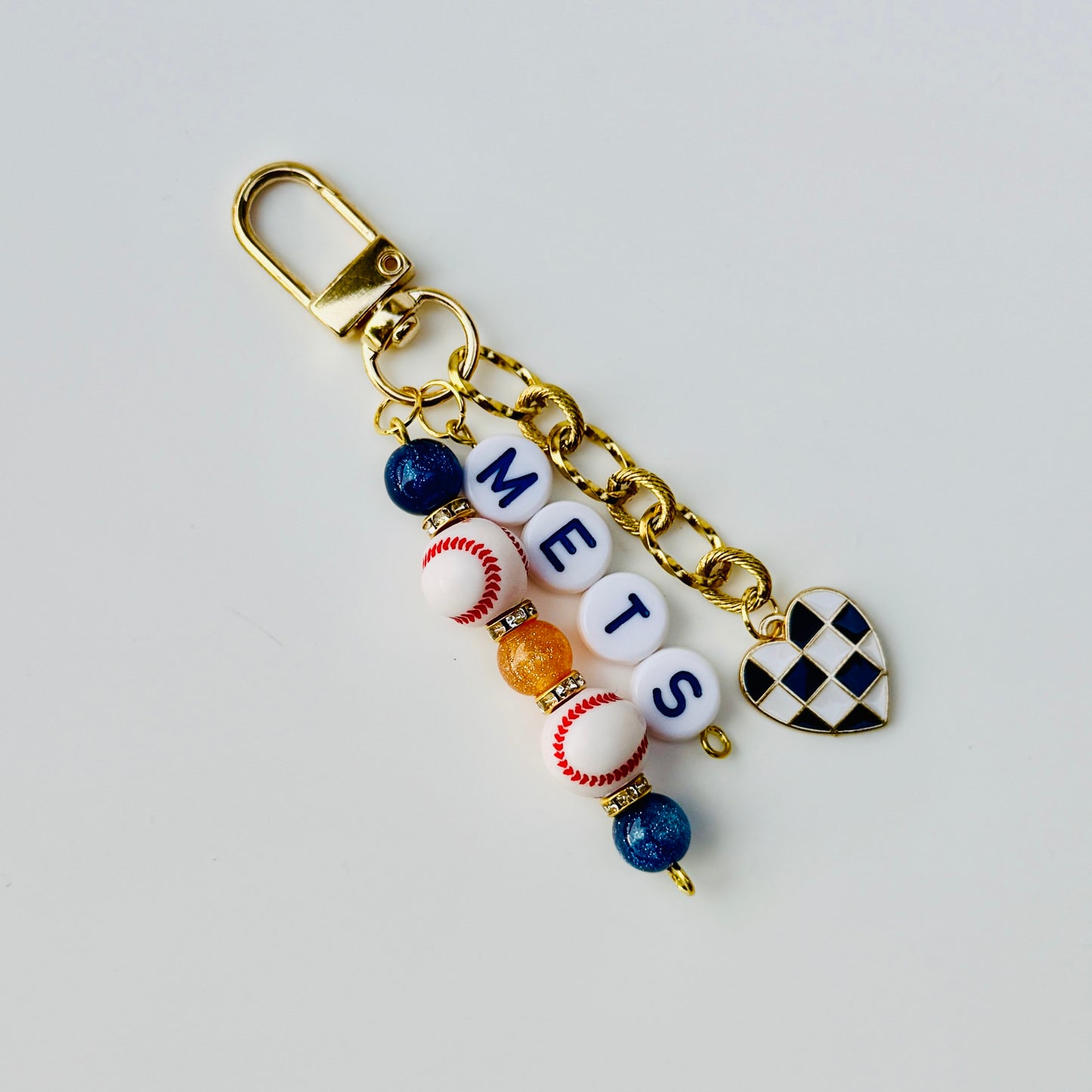 Baseball Beaded Keychain – Dodgers, Yankees, Mets, Others – Gold Bag Charm n with Letter Beads, Baseball Beads, & Enamel Heart