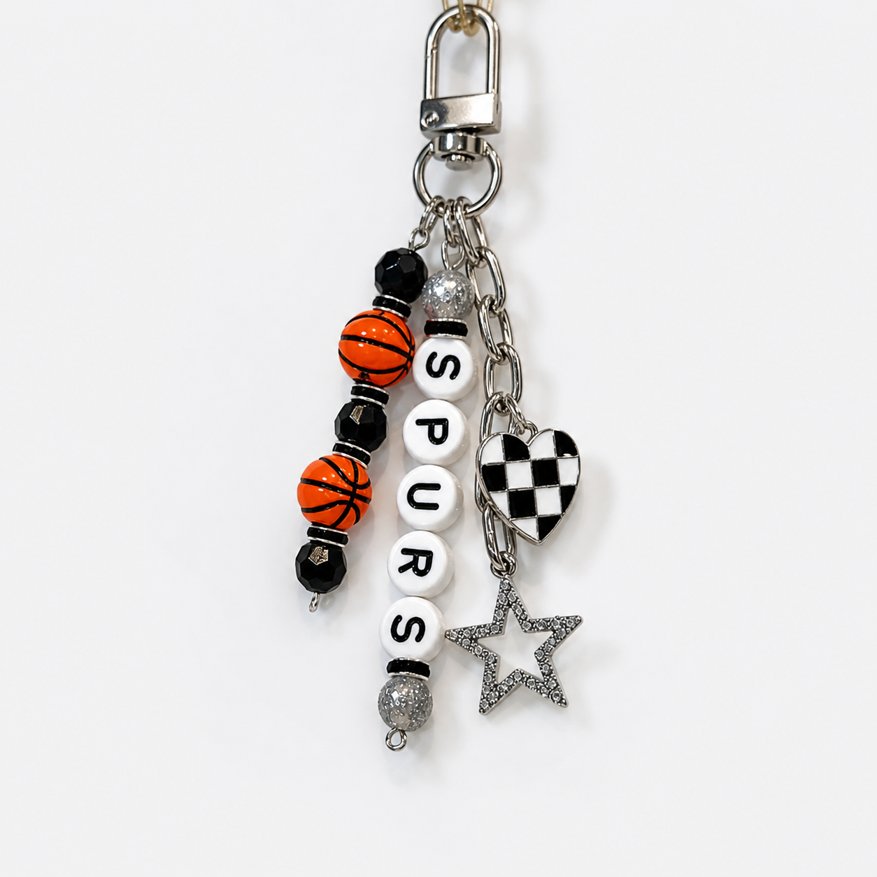 Spurs Basketball Keychain – Silver, Black and White Beaded Keychain with Star and Heart Charms