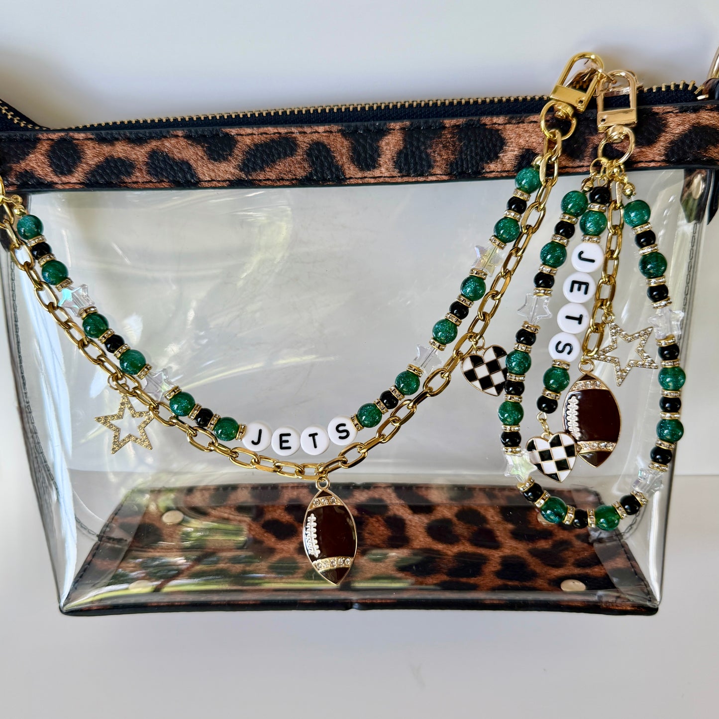 Jets Football Bag Charm or Chain – Green & Black Beaded Keychain or Purse Accessory – Game Day Stadium Bag Clip – Handmade Gift